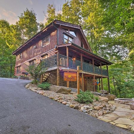 Villa Gatlinburg Family Cabin with Private Hot Tub&Deck! Exterior foto