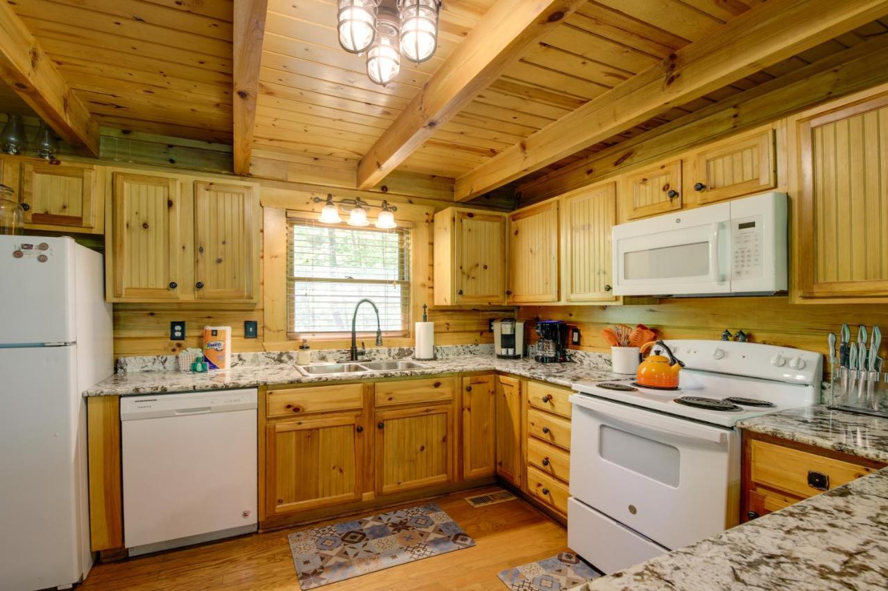Villa Gatlinburg Family Cabin with Private Hot Tub&Deck! Exterior foto