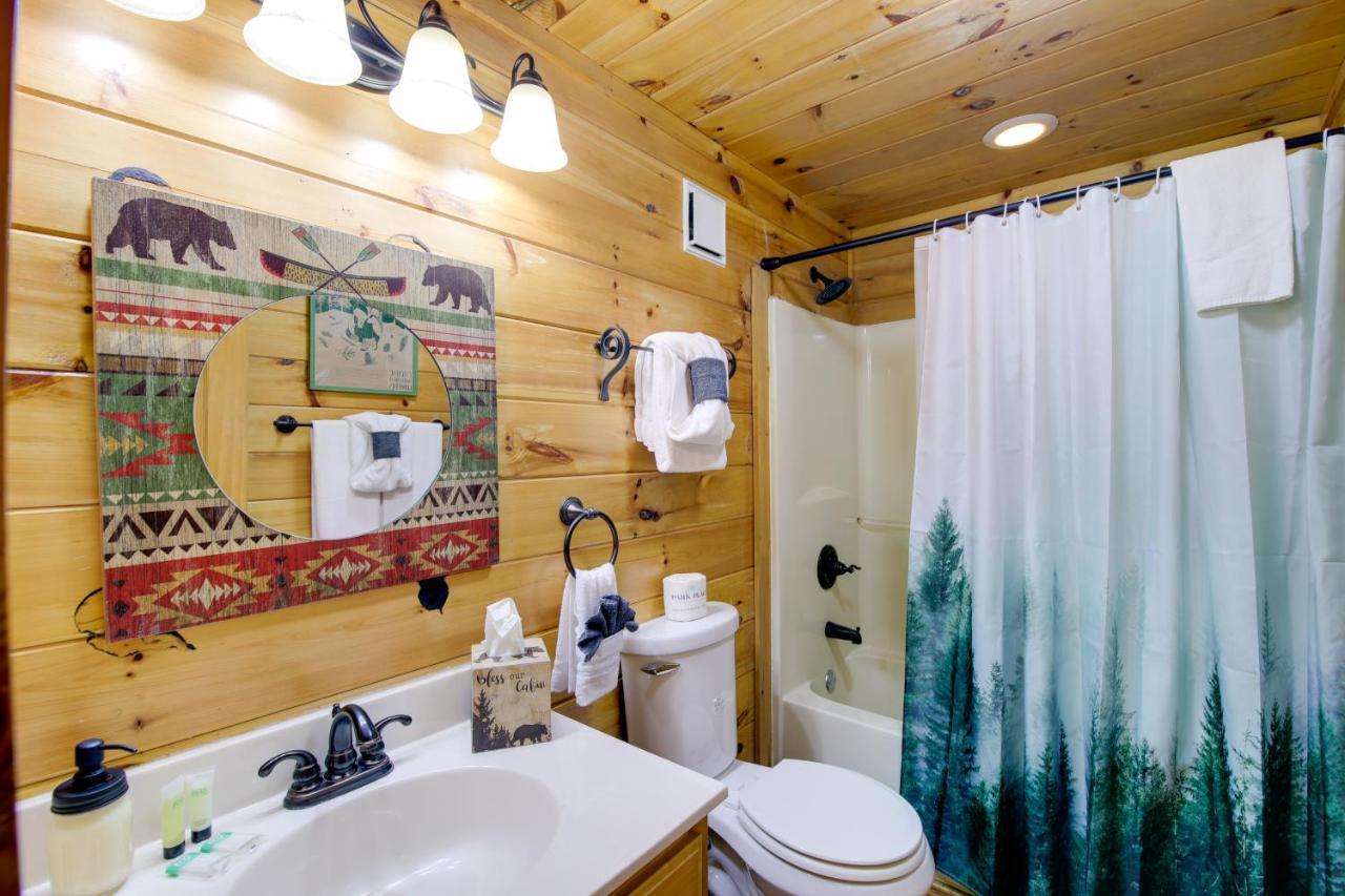 Villa Gatlinburg Family Cabin with Private Hot Tub&Deck! Exterior foto